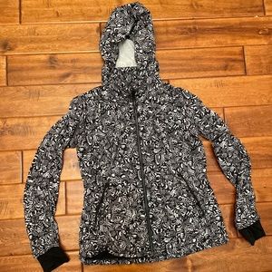 Limited Edition Lululemon Seawheeze jacket
